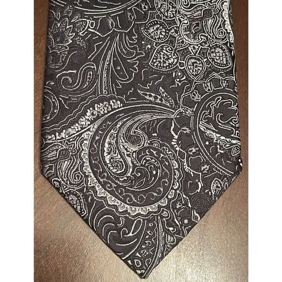 Mario Ferrari Black Gray Hand Made 100% Silk Men’s Neck Tie Made In China - Picture 1 of 9